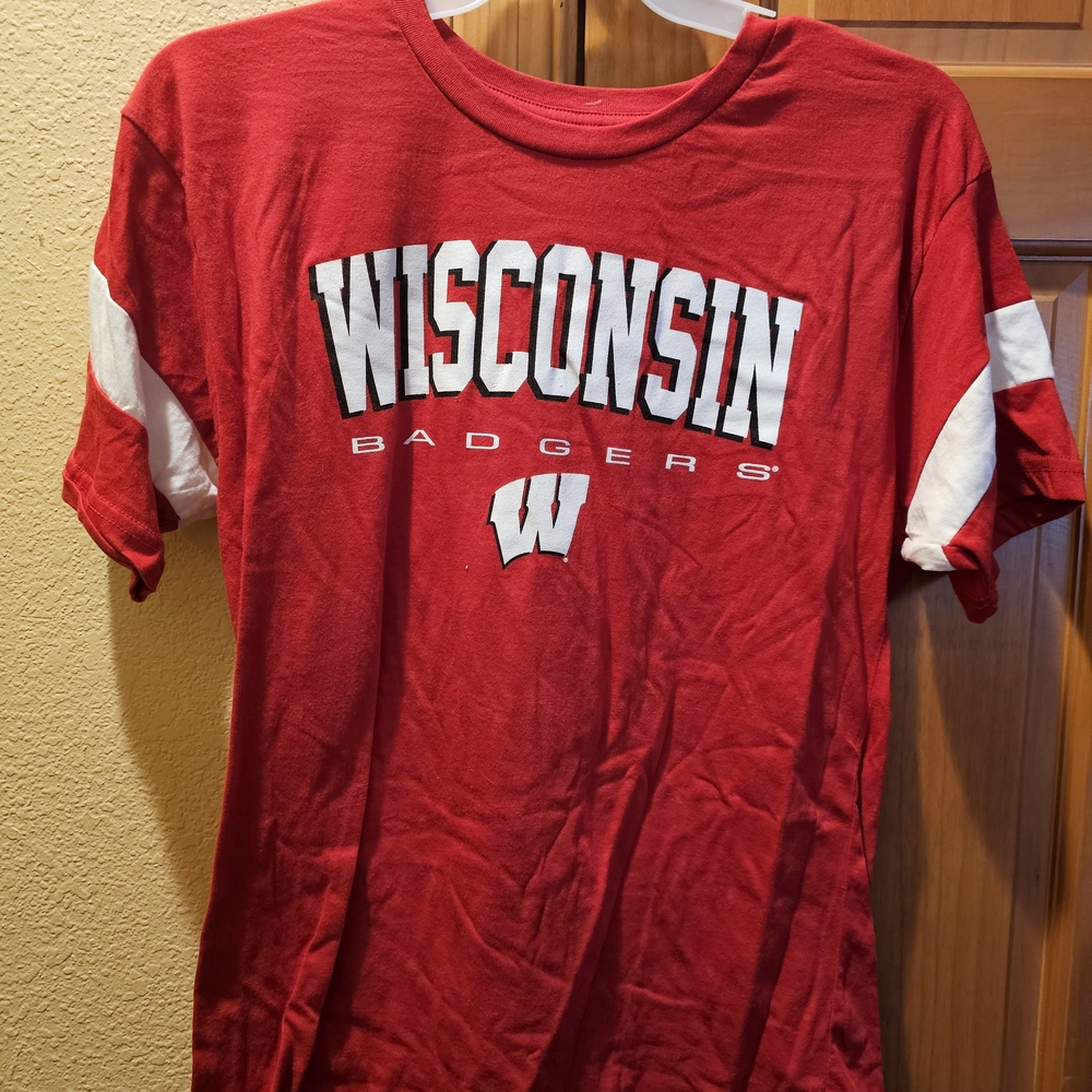 Wisconsin Badgers Red Graphic Tee